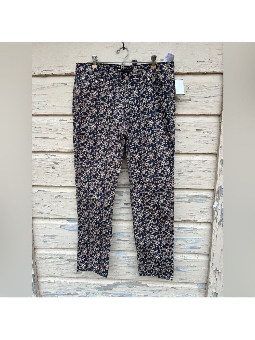 Levi’s Silver Tab Mid-Rise Skinny Ditsy Floral Beach Splash Print Jeans 32